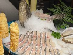 -鲜入唯煮·港式海鲜牛肉火锅(金宝街店)