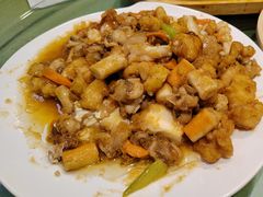 -桃子餐厅·天津菜(王顶堤总店)