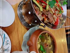 -小厨子私房菜·云南美食店