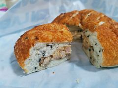 芝士熏鸡软欧-司乎·日式鲜吐司(诸暨万风新天地店)