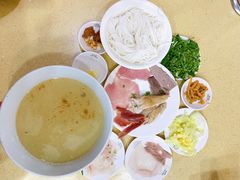 -桥香园云南过桥米线(金马碧鸡店)