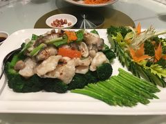 -凤城礼记鱼翅海鲜酒家(百老汇店)