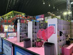 -失重星球乐园·蹦床馆(欢乐谷店)