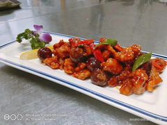 -忆江南·临江鱼馆