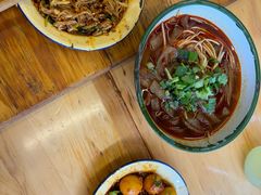 -拈签一笑黄牛肉辣卤串串