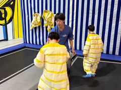 -超时空蹦床团建·VR潮玩运动娱乐·生日派对游乐园(金桥店)