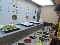 -海底捞火锅(银泰中心店)