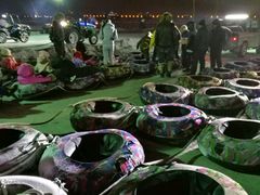 -人民防洪胜利纪念塔