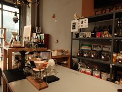 -花仓咖啡(祥安巷店)