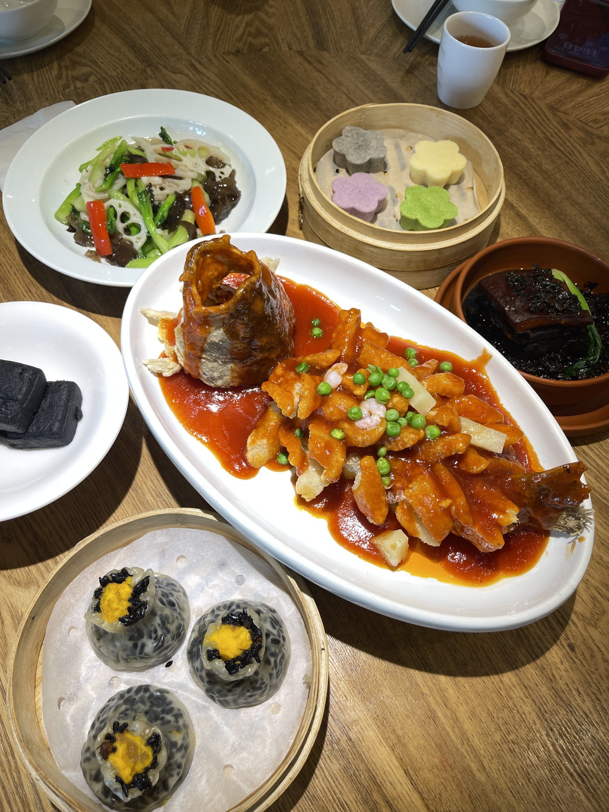 听说是乌镇当地必吃的特色茶食餐厅!