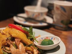 越式盐焗麻油鸡-大头虾越式风味餐厅(光明广场店)