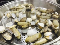 -虾弄弄海派小龙虾·牛羊蝎子火锅