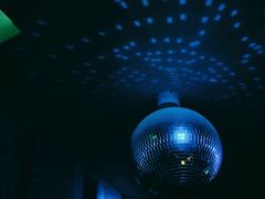 -贝斯迪KTV(利和店)
