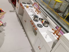 -萨卡屋亲子乐园·餐厅(龙山万物工场店)