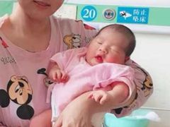 -爱月宝月嫂·育儿嫂(哈尔滨总店)