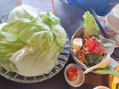-大头虾越式风味餐厅(光明广场店)