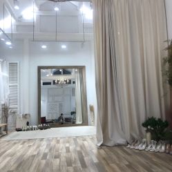 -LaMousse婚纱买手店