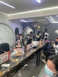 -东方美妍