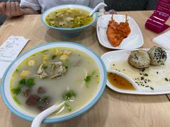 -小杨生煎(成山巴黎春天店)
