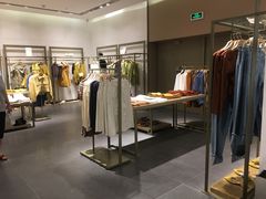 -URBAN REVIVO(佛山南海万达广场店)