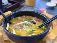-桥香园过桥米线(国贸店)