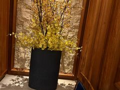 -八府香鸭·啫啫煲(华山路店)