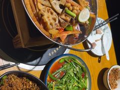 -民食香·腊排骨野生菌美食(木府店)