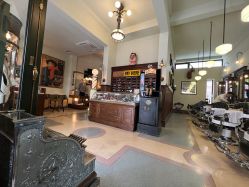 -IMUSE BARBER SHOP