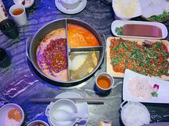 -热火朝天鲜切牛肉火锅(南强街巷店)