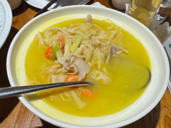 -金枝玉叶上海人家食府(三里河店)