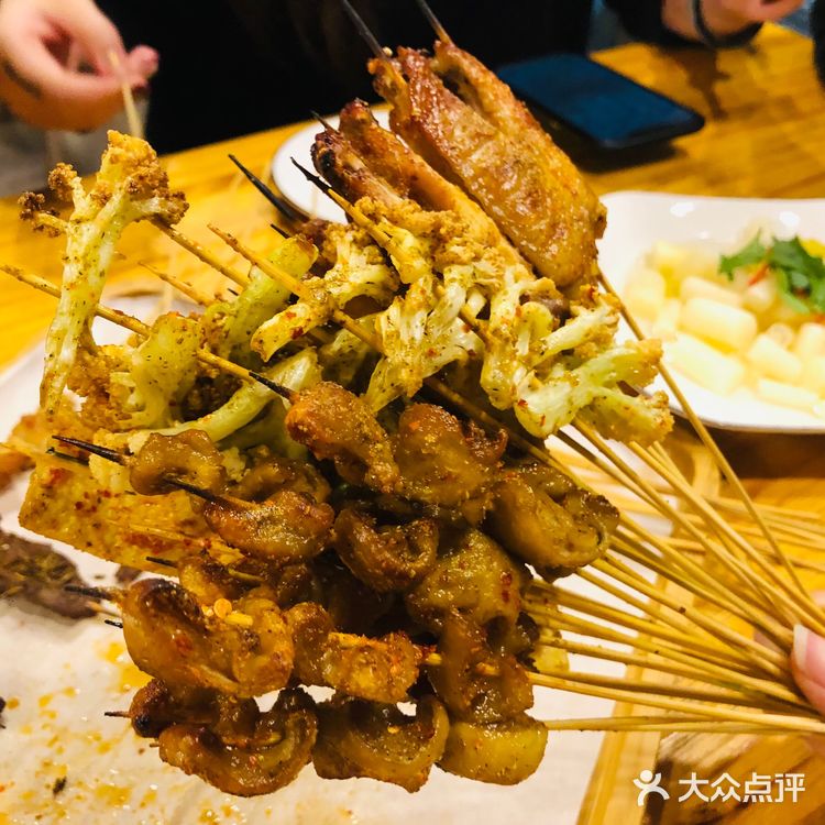 👉🏻最精致的烧烤店 只想撩你 没有之一[爱心]