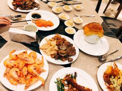 -东方红海鲜百汇(国际大厦店)