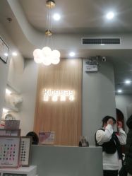 -进巍美甲美睫店