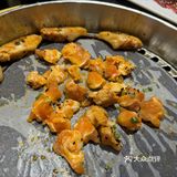 谁能拒绝得了性价比超高的烤肉店呢？