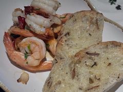 -22ºN BISTRO西餐&酒馆(石奥商业街店)