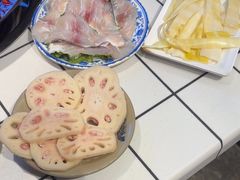 -歪火锅(宝光寺店)