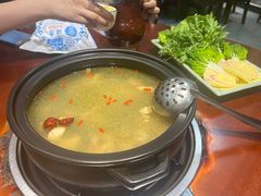 -菌之家·专业纯野生菌火锅·特色炒菌