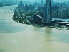 -澳门旅游塔360°旋转餐厅