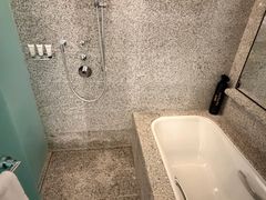 -上海外滩茂悦大酒店