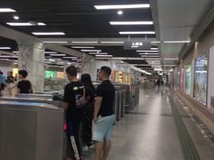 -烈士陵园(地铁站)