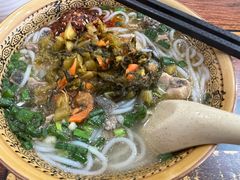 -正宗李家土鸡米线店