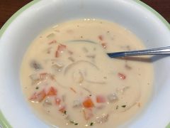 奶油海鲜浓汤-萨莉亚意式餐厅(南京环亚凯瑟琳广场店)