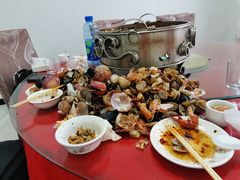 -金渔村海鲜烧烤大排档