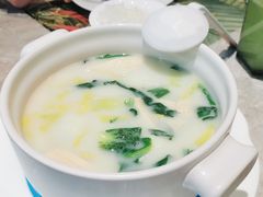无油鱼汤煮食蔬-大树餐厅(红旗街万达店)