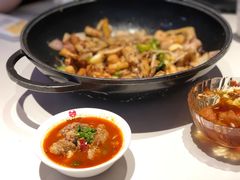 -渝蛙馆(新百店)