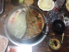 -乐山串串香老火锅(鼓楼店)