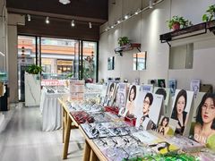 -零度眼镜·宝视友·蔡司依视路(吾悦花街店)