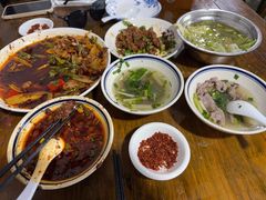 -小杨翘脚牛肉