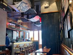 -8PINTS八品脱·日料·烧鸟·精酿小酒馆(莘庄店)