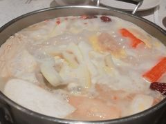 -三人行骨头王火锅(长寿店)